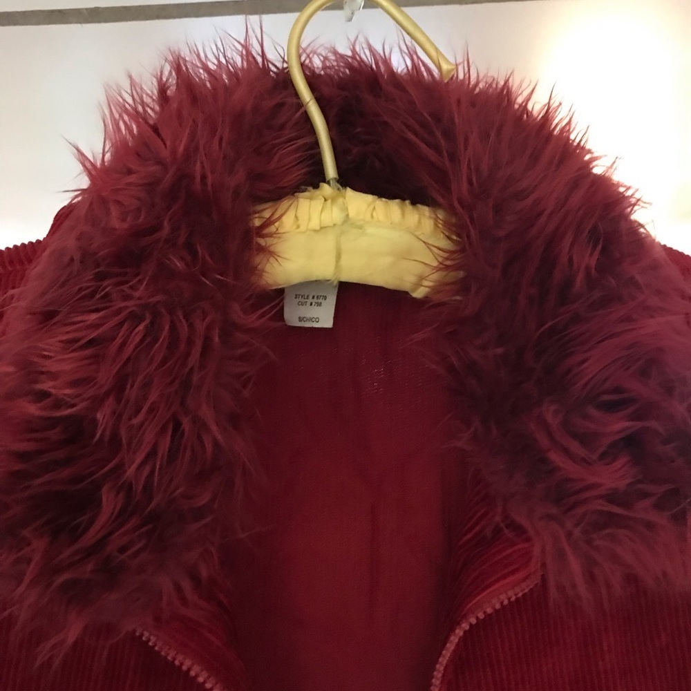 Reference Clothing Maroon Corduroy Zip Up Vest - Picture 2 of 6